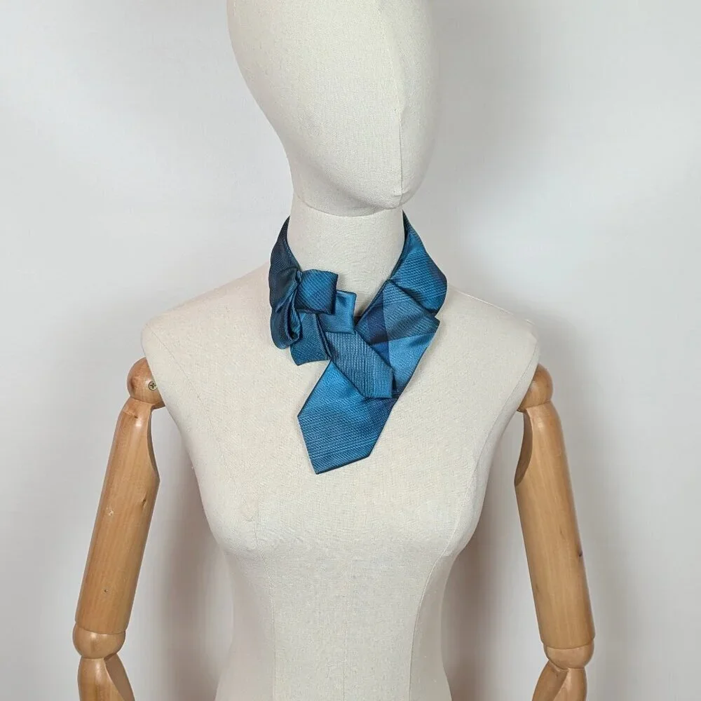 NEW Ogsplosh Women's Ascot Scarf Teal Short